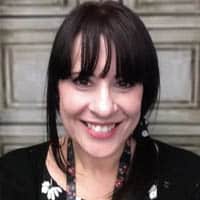 Bereavement Worker – Amanda Cushing Profile Page