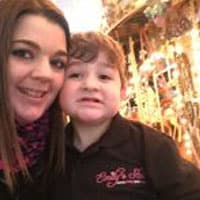 Inspirational Mother – Darcy Scott-hindmarch Profile Page